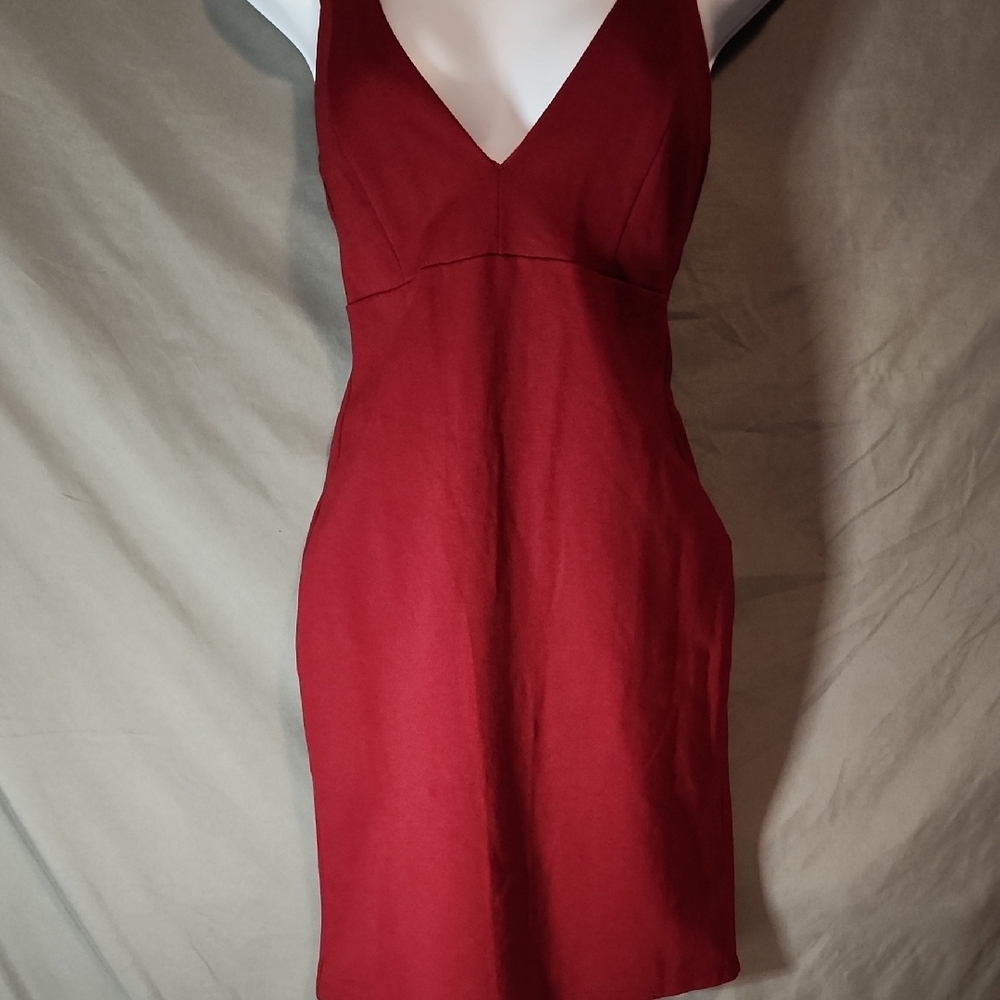 Lulu's Chic Backless Red Dress